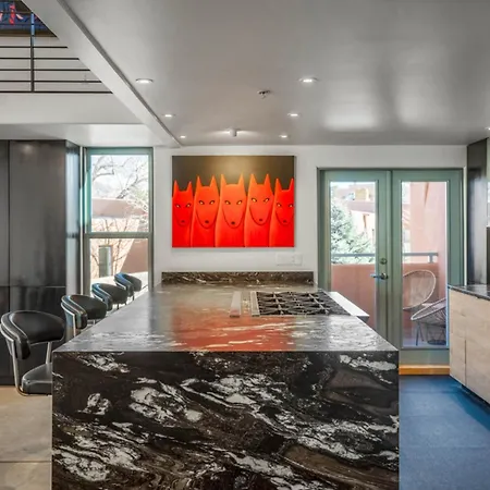 The Loft At Marquez Place Apartment *